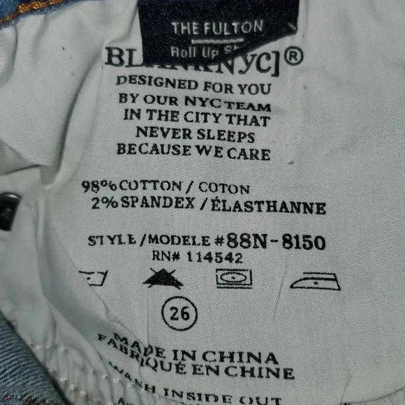 BLANK NYC Distressed Roll Up "The Fulton" Jean Shorts Size 26 NWT - Picture 11 of 12